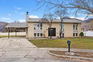 1212 N Virginia Ave, Harrisville, UT 84404 - Photo 1