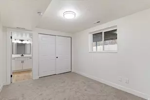 1212 N Virginia Ave, Harrisville, UT 84404 - Photo 19