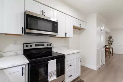 357 Monroe Blvd #5, Ogden, UT 84404 - Photo 5