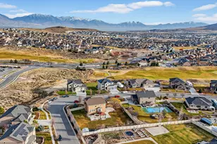 8984 E Skye Loop S, Eagle Mountain, UT 84005 - Photo 7