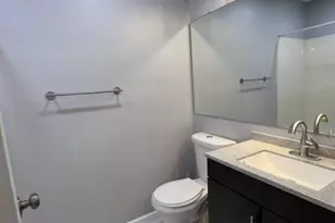 9152 S Jefferson Pl, Sandy, UT 84070 - Photo 11