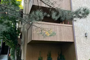 9152 S Jefferson Pl, Sandy, UT 84070 - Photo 3