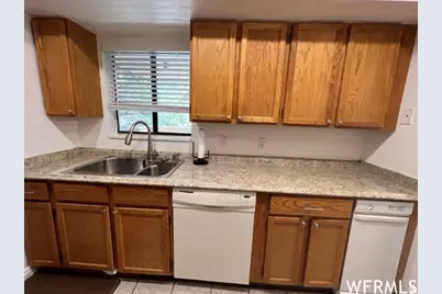 9152 S Jefferson Pl #18 B, Sandy, UT 84070 - Photo 21