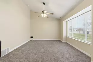 609 W Saddlebrook Dr S, Payson, UT 84651 - Photo 17