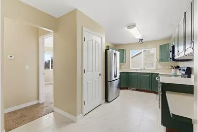 609 W Saddlebrook Dr S, Payson, UT 84651 - Photo 11