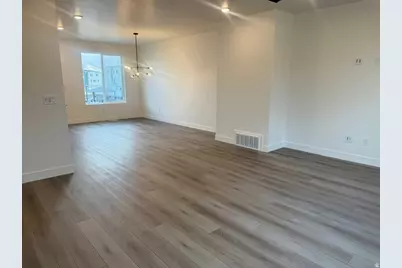 5271 N Evergreen Way #209, Eagle Mountain, UT 84005 - Photo 7