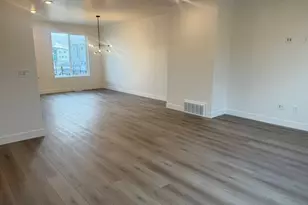 5271 N Evergreen Wy, Eagle Mountain, UT 84005 - Photo 7