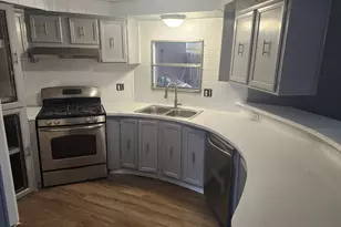 1594 W 400 S, Salt Lake City, UT 84104 - Photo 3