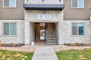 13525 S Poole Dr, Riverton, UT 84065 - Photo 1