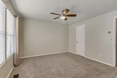 9733 S Quindaro Rd E, Sandy, UT 84070 - Photo 17