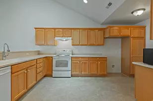 2901 W Abbey Springs Circle, West Jordan, UT 84084 - Photo 11