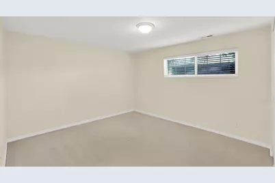 5916 S 620 E, Murray, UT 84107 - Photo 15