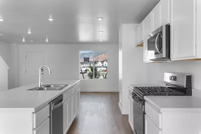 1782 N Patchwork Ave #1252, Tooele, UT 84074 - Photo 7