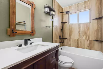 361 E Main St, Grantsville, UT 84029 - Photo 9