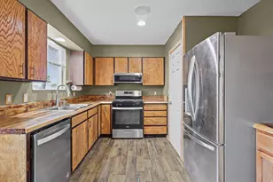 361 E Main St, Grantsville, UT 84029 - Photo 5