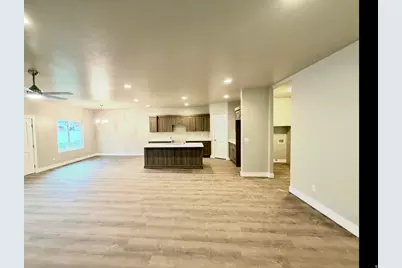 1038 Liberty Cottages Ct, Ogden, UT 84404 - Photo 3