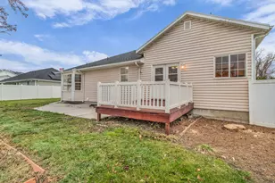 1032 W 1400 S, Woods Cross, UT 84087 - Photo 25