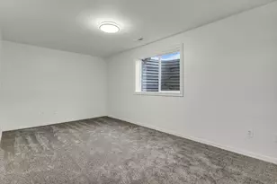 1032 W 1400 S, Woods Cross, UT 84087 - Photo 23