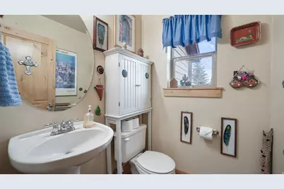 5672 N Oslo Ln, Park City, UT 84098 - Photo 11