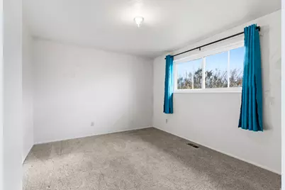 2676 W 6050 S, Roy, UT 84067 - Photo 13