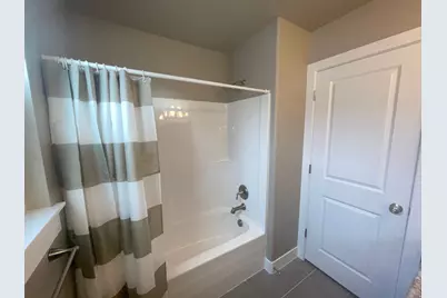355 W Lauren Ln N #214, Tooele, UT 84074 - Photo 5