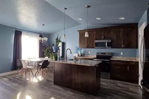 355 W Lauren Ln N, Tooele, UT 84074 - Photo 9