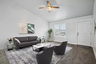 2418 E Jim Bridger Dr, Eagle Mountain, UT 84005 - Photo 3