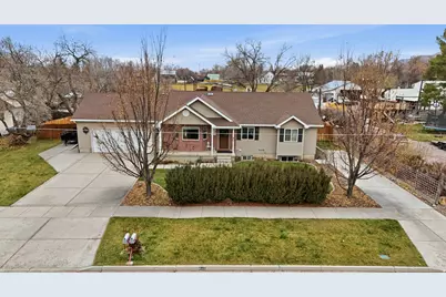 465 W 200 S, Smithfield, UT 84335 - Photo 1