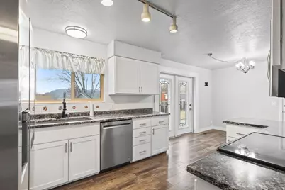 4524 Stephens Cir, South Ogden, UT 84403 - Photo 5