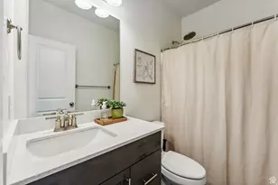 7948 N Bristlecone Rd, Eagle Mountain, UT 84005 - Photo 9