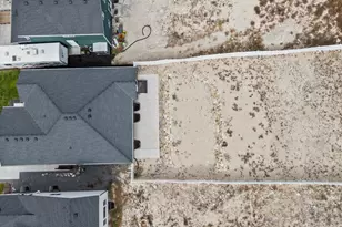 7948 N Bristlecone Rd, Eagle Mountain, UT 84005 - Photo 25