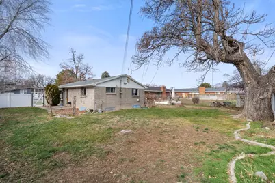 1533 S 200 E, Orem, UT 84058 - Photo 31