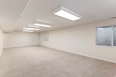 1282 W 3150 S, Syracuse, UT 84075 - Photo 27