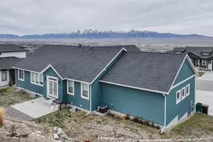 86 S 950 E, Hyde Park, UT 84318 - Photo 5