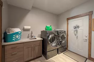 5217 E Moose Hollow Dr Dr, Eden, UT 84310 - Photo 7