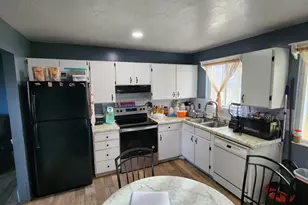 3759 W Ettenmore Cir S, Taylorsville, UT 84129 - Photo 7