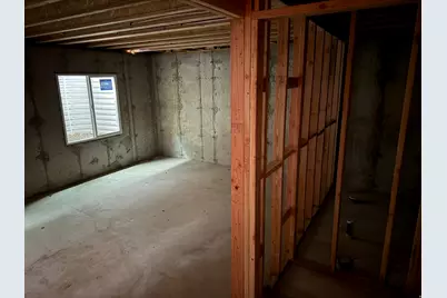 653 E Ryegrass Dr #305, Eagle Mountain, UT 84005 - Photo 9