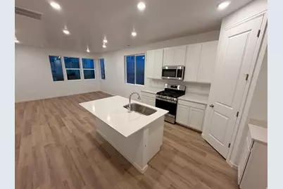 1341 E 1670 N #819, Payson, UT 84651 - Photo 3