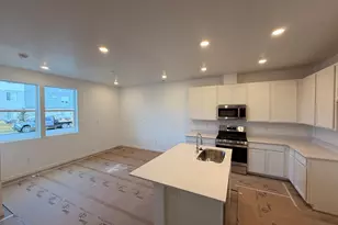 1339 E 1670 N, Payson, UT 84651 - Photo 3