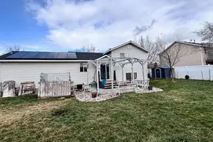 1429 W 2450 S, Woods Cross, UT 84087 - Photo 13