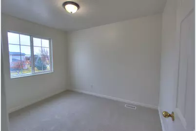 833 W 250 N, Spanish Fork, UT 84660 - Photo 29