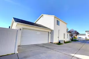 833 W 250 N, Spanish Fork, UT 84660 - Photo 37
