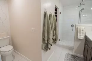 875 W 3950 S, Riverdale, UT 84405 - Photo 19