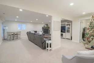 875 W 3950 S, Riverdale, UT 84405 - Photo 15