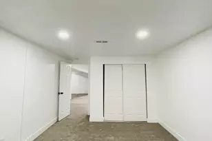 2045 W 6200 S, Taylorsville, UT 84129 - Photo 7