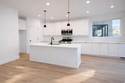 6719 S Vaughn Ln #10, Midvale, UT 84047 - Photo 3