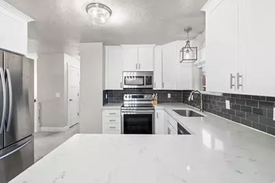 11275 S Sandy Gulch Rd E, Sandy, UT 84094 - Photo 9