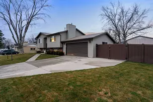 11275 S Sandy Gulch Rd E, Sandy, UT 84094 - Photo 29