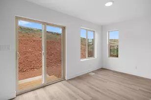 372 N 2266 E, Spanish Fork, UT 84660 - Photo 5