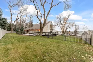 69 E North Canyon Rd, Bountiful, UT 84010 - Photo 47